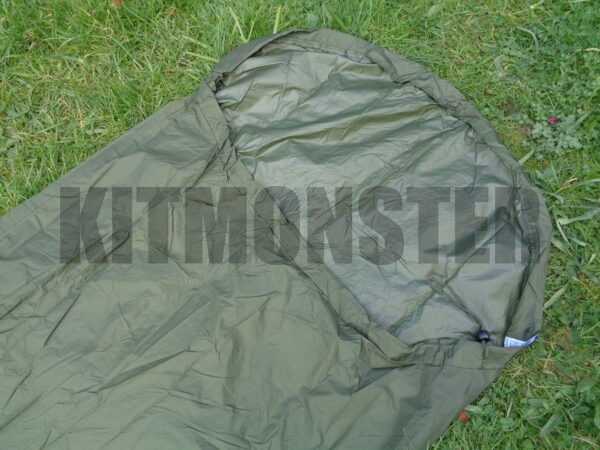 SNUGPAK-LIGHTWEIGHT-BIVVI-BAG-GREEN (1)