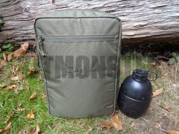 Berghaus fight light cargo pocket